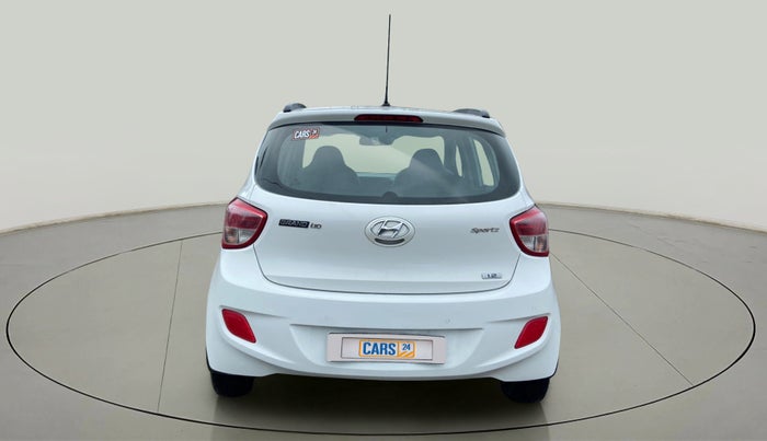 2016 Hyundai Grand i10 SPORTZ 1.2 KAPPA VTVT, Petrol, Manual, 52,772 km, Back/Rear