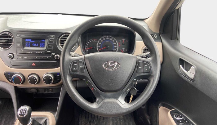 2016 Hyundai Grand i10 SPORTZ 1.2 KAPPA VTVT, Petrol, Manual, 52,772 km, Steering Wheel Close Up