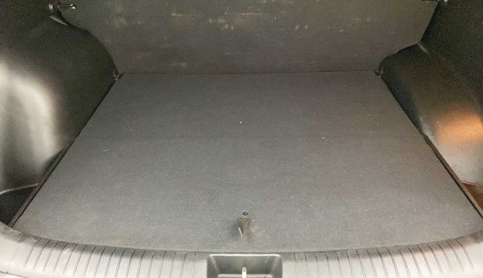 2019 Hyundai Creta SX (O) 1.6 PETROL, Petrol, Manual, 83,716 km, Boot Inside