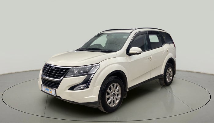 2019 Mahindra XUV500 W9, Diesel, Manual, 42,809 km, Left Front Diagonal