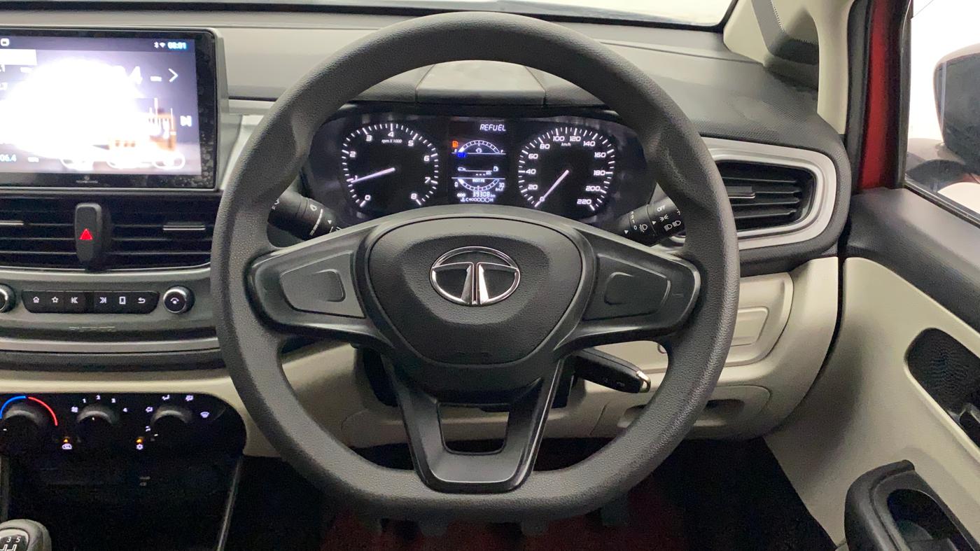 2021 Tata ALTROZ XE PETROL, Petrol, Manual, 39,308 km, Steering Wheel Close Up