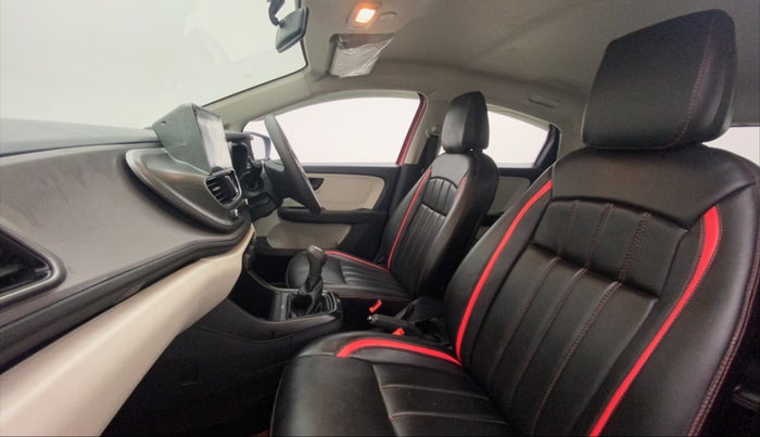 2021 Tata ALTROZ XE PETROL, Petrol, Manual, 39,308 km, Right Side Front Door Cabin