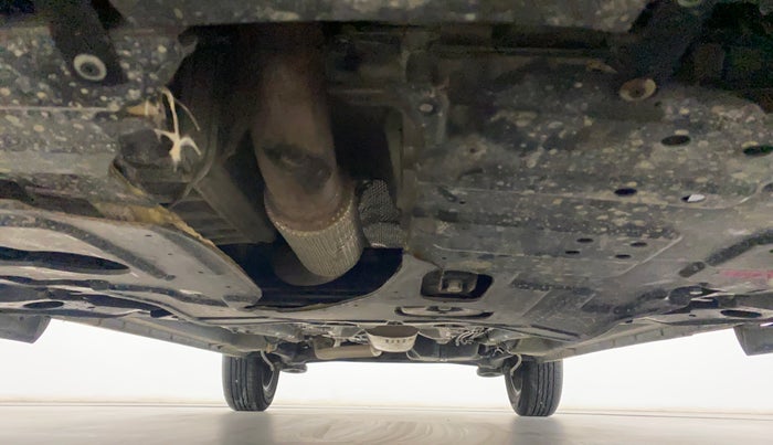2023 Mahindra XUV300 W6 1.2 PETROL, Petrol, Manual, 899 km, Front Underbody