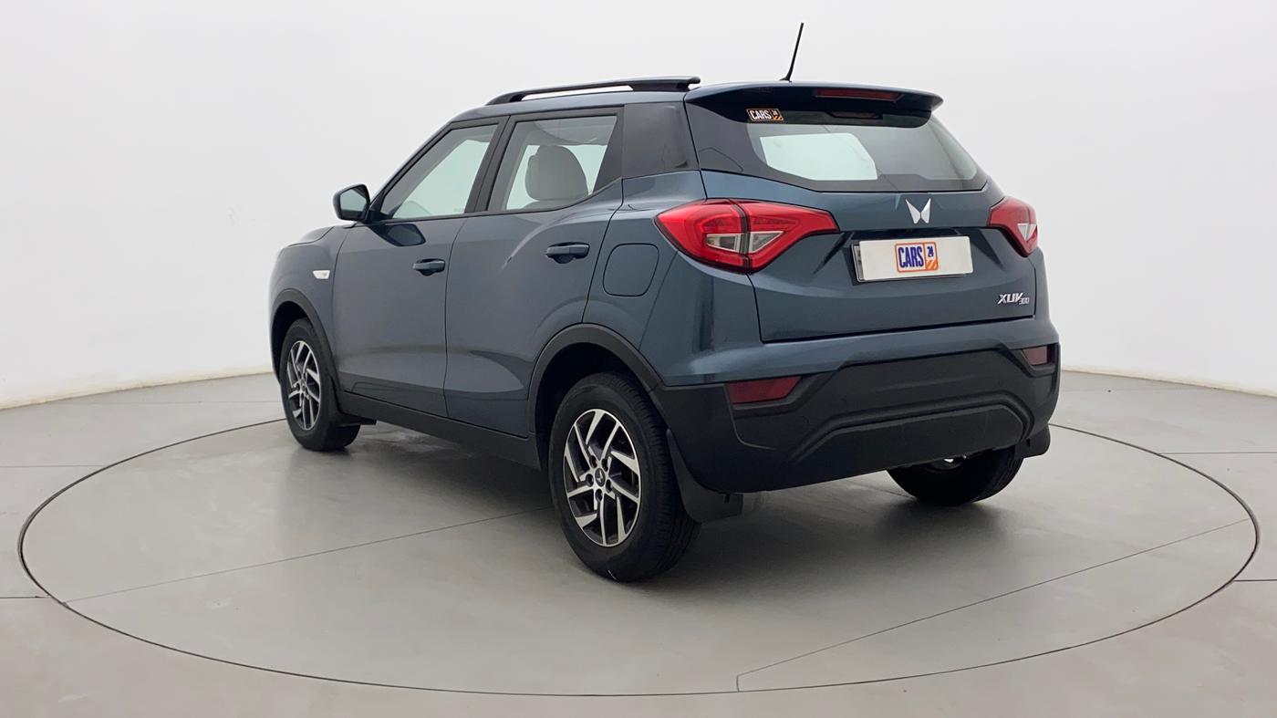2023 Mahindra XUV300 W6 1.2 PETROL, Petrol, Manual, 899 km, Left Back Diagonal