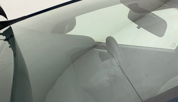 2020 Hyundai GRAND I10 NIOS MAGNA CORPORATE EDITION 1.2 KAPPA VTVT, Petrol, Manual, 6,995 km, Front windshield - Minor spot on windshield