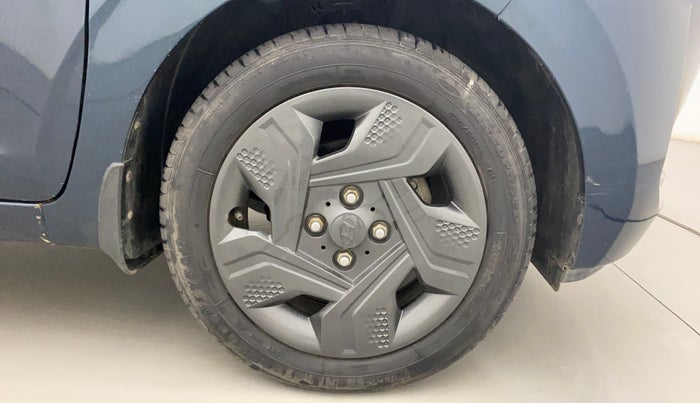 2020 Hyundai GRAND I10 NIOS MAGNA CORPORATE EDITION 1.2 KAPPA VTVT, Petrol, Manual, 6,995 km, Right Front Wheel
