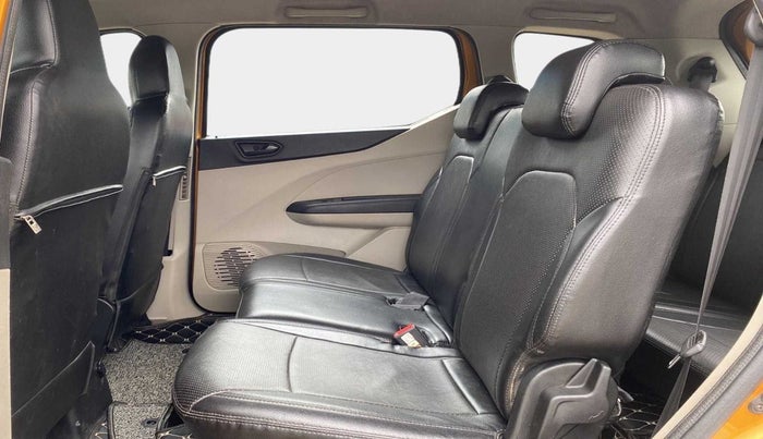 2020 Renault TRIBER RXT, Petrol, Manual, 40,404 km, Right Side Rear Door Cabin