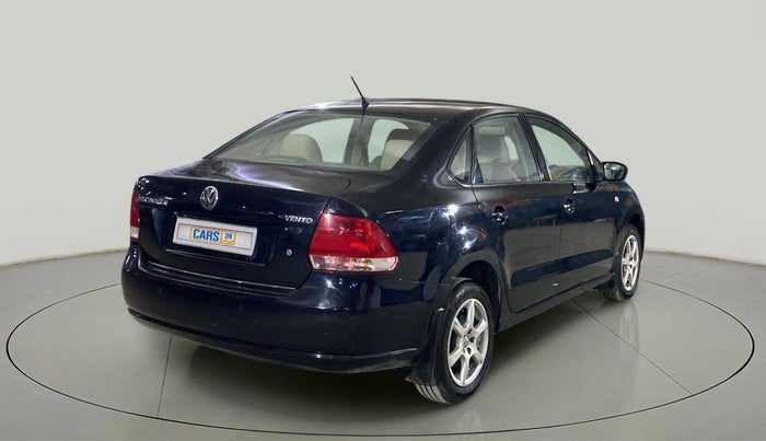 2013 Volkswagen Vento HIGHLINE 1.6 MPI, Petrol, Manual, 83,968 km, Right Back Diagonal