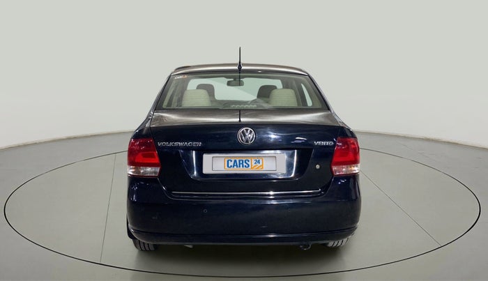 2013 Volkswagen Vento HIGHLINE 1.6 MPI, Petrol, Manual, 83,968 km, Back/Rear