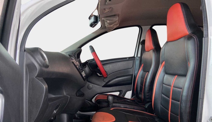 2019 Datsun Redi Go T(O) 1.0 AMT, Petrol, Automatic, 29,871 km, Right Side Front Door Cabin