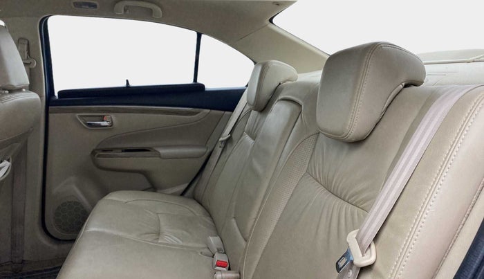 2021 Maruti Ciaz ALPHA  AT 1.5 SHVS PETROL, Petrol, Automatic, 57,002 km, Right Side Rear Door Cabin