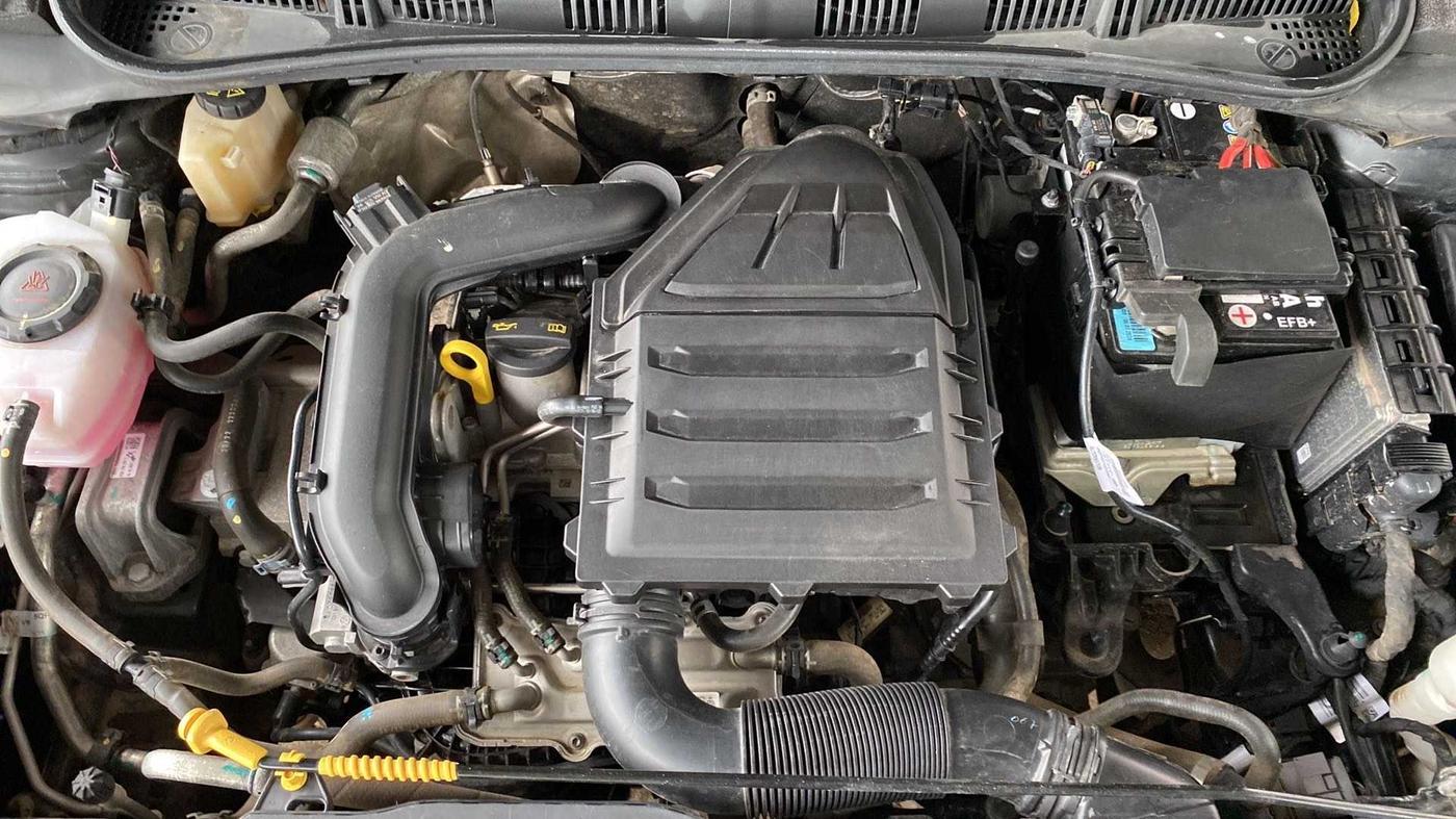 2022 Skoda SLAVIA STYLE 1.0L TSI AT, Petrol, Automatic, 43,038 km, Open Bonet