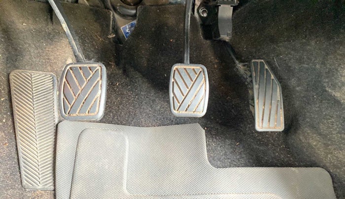 2021 Maruti Baleno ZETA PETROL 1.2, Petrol, Manual, 23,309 km, Pedals