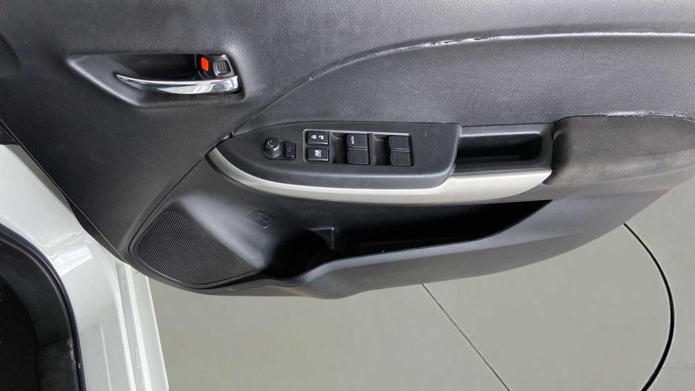2017 Maruti Baleno DELTA CVT PETROL 1.2, Petrol, Automatic, 91,254 km, Driver Side Door Panels Control