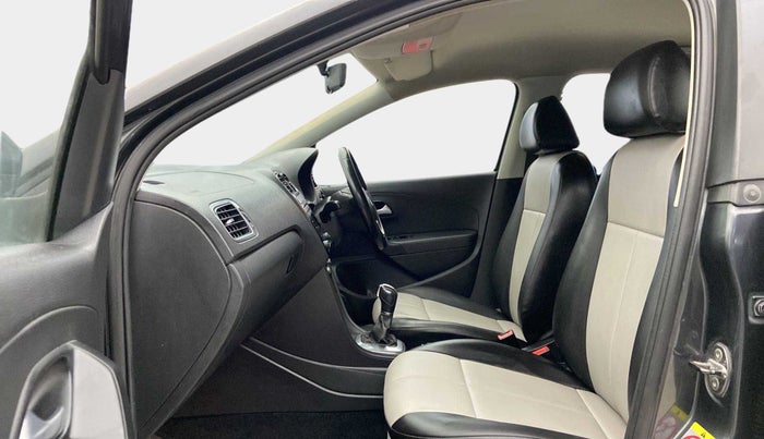 2015 Volkswagen Polo GT TSI AT, Petrol, Automatic, 48,449 km, Right Side Front Door Cabin