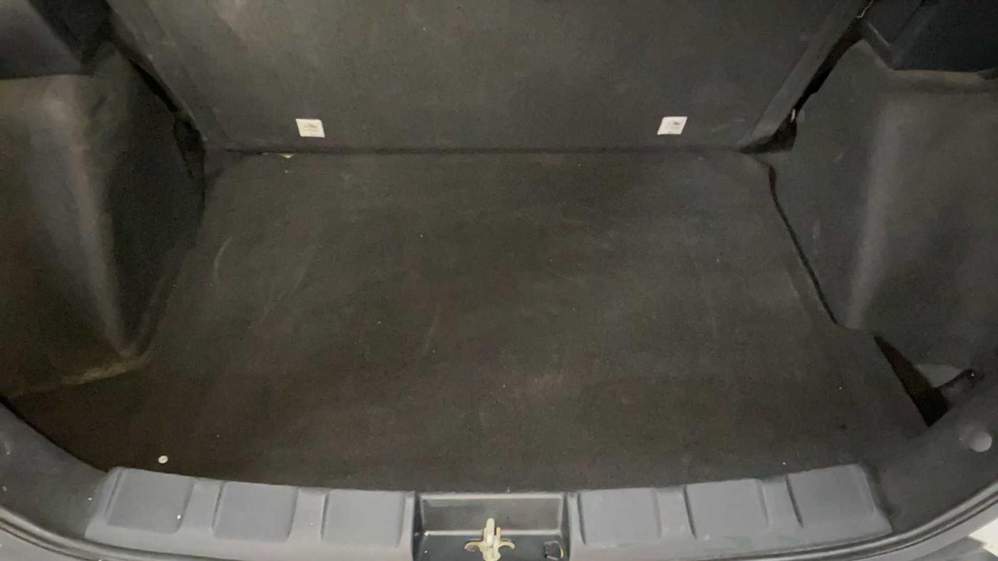 2022 Tata NEXON XMA SUNROOF DIESEL, Diesel, Automatic, 21,122 km, Boot Inside