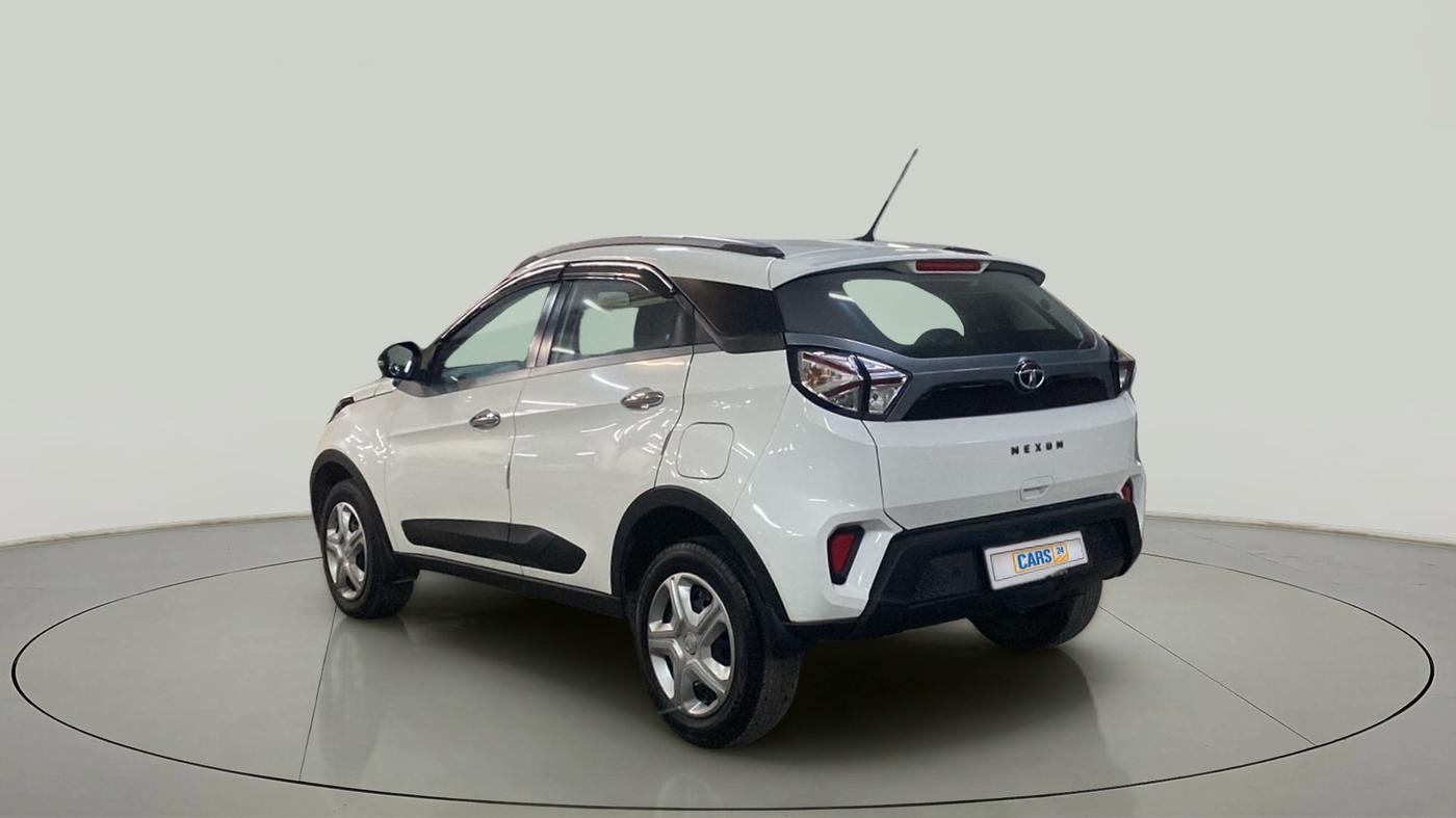 2022 Tata NEXON XMA SUNROOF DIESEL, Diesel, Automatic, 21,122 km, Left Back Diagonal