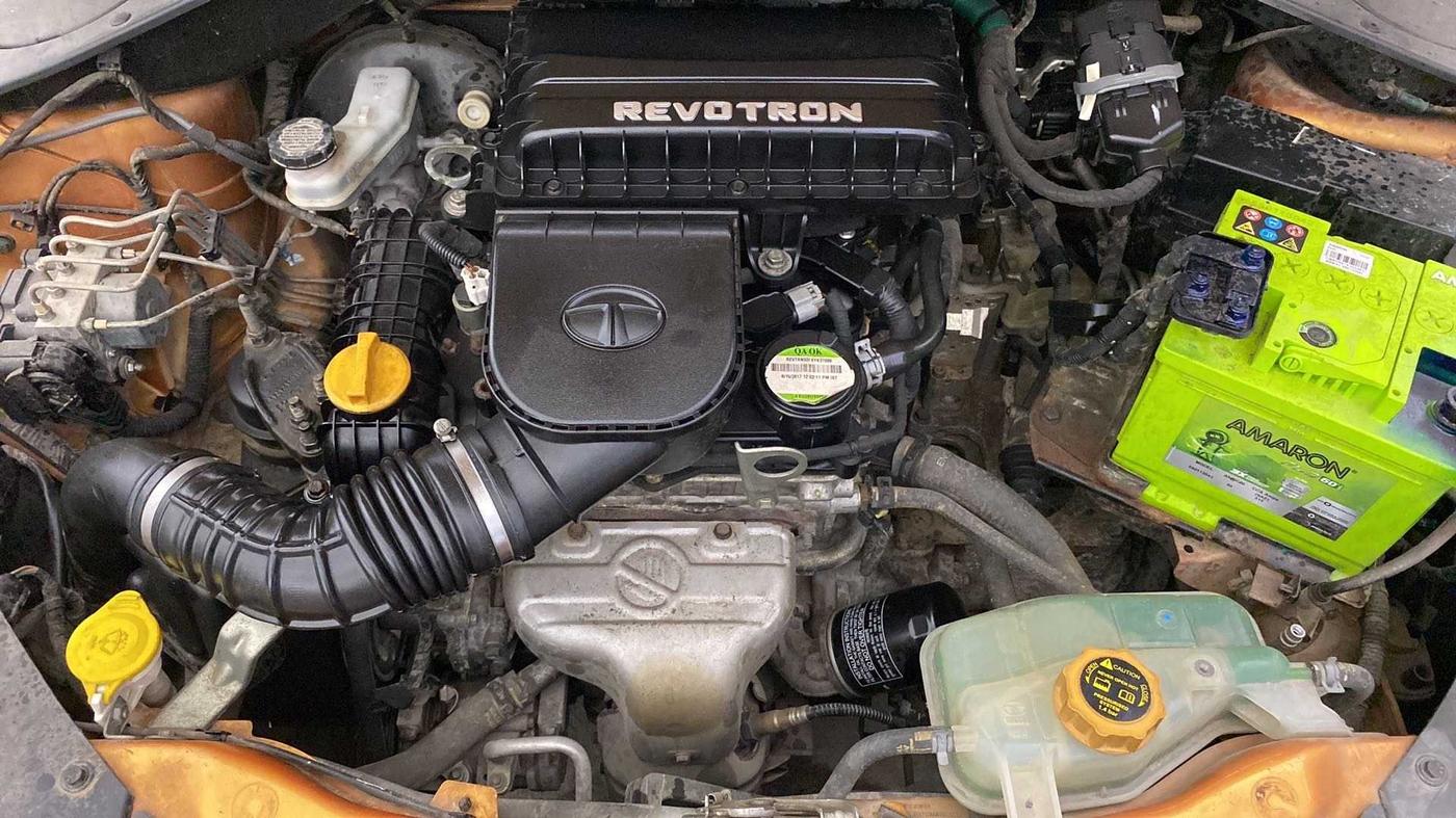 2017 Tata Tiago XZA PETROL, Petrol, Automatic, 67,183 km, Open Bonet