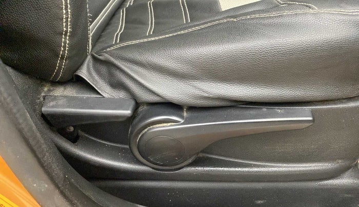 2017 Tata Tiago XZA PETROL, Petrol, Automatic, 67,183 km, Driver Side Adjustment Panel