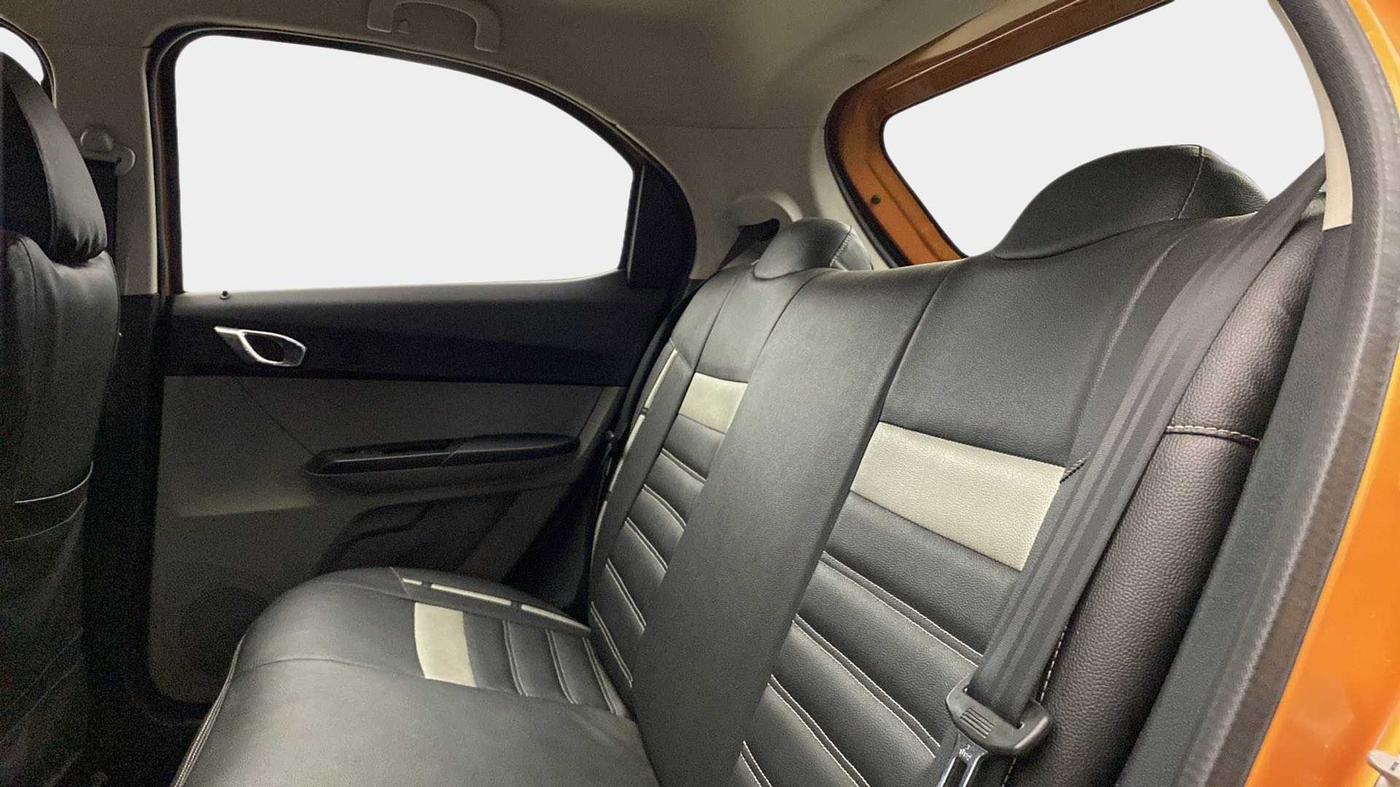 2017 Tata Tiago XZA PETROL, Petrol, Automatic, 67,183 km, Right Side Rear Door Cabin
