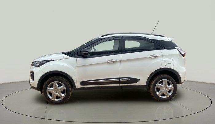 2022 Tata NEXON XM SUNROOF DIESEL, Diesel, Manual, 23,036 km, Left Side