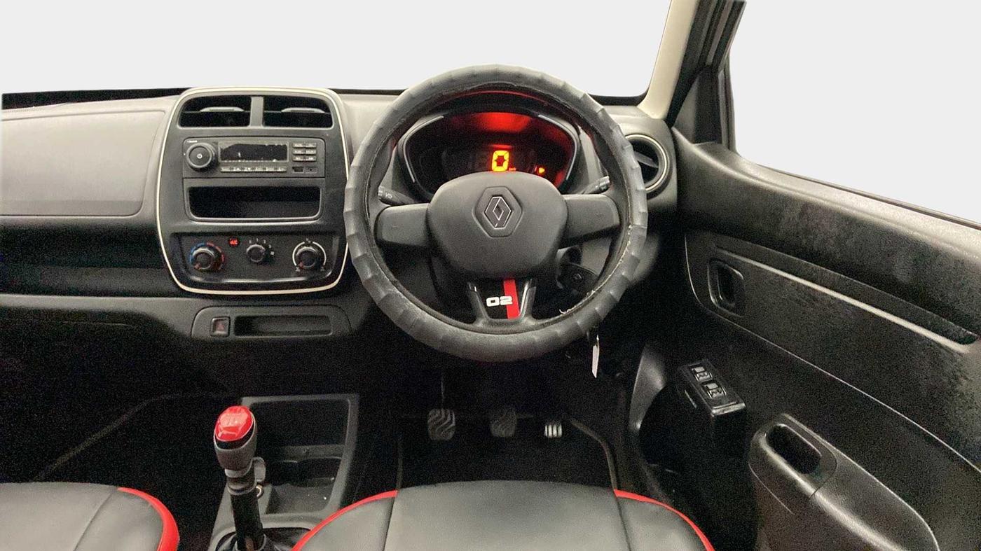 2017 Renault Kwid 1.0 RXL 02 Anniversary Edition, Petrol, Manual, 25,540 km, Steering Wheel Close Up