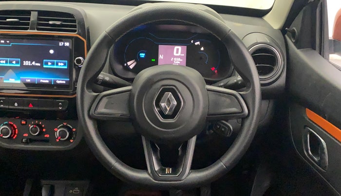 2021 Renault Kwid CLIMBER 1.0 AMT (O), Petrol, Automatic, 21,558 km, Steering Wheel Close Up