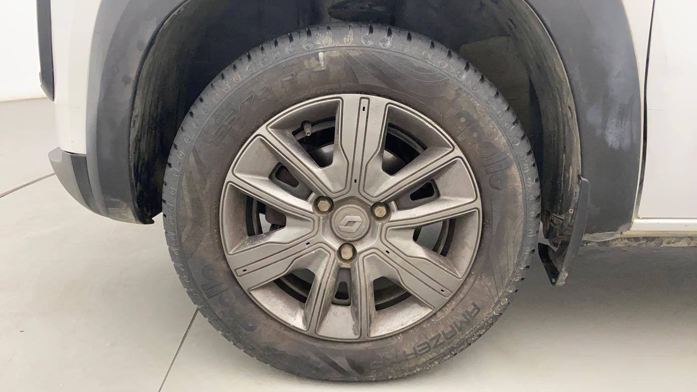 2021 Renault Kwid CLIMBER 1.0 AMT (O), Petrol, Automatic, 21,558 km, Left Front Wheel