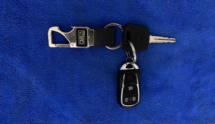 2021 Nissan MAGNITE XE, Petrol, Manual, 45,176 km, Key Close Up