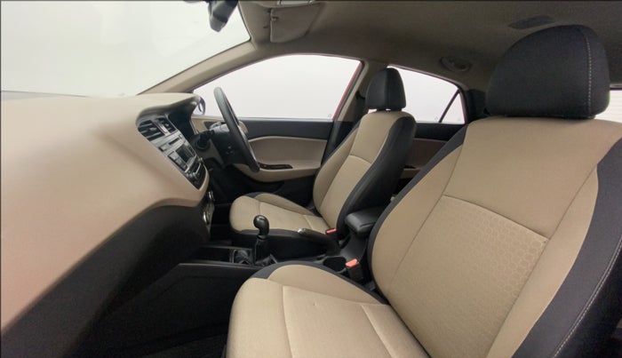 2015 Hyundai Elite i20 SPORTZ 1.2, Petrol, Manual, 92,086 km, Right Side Front Door Cabin