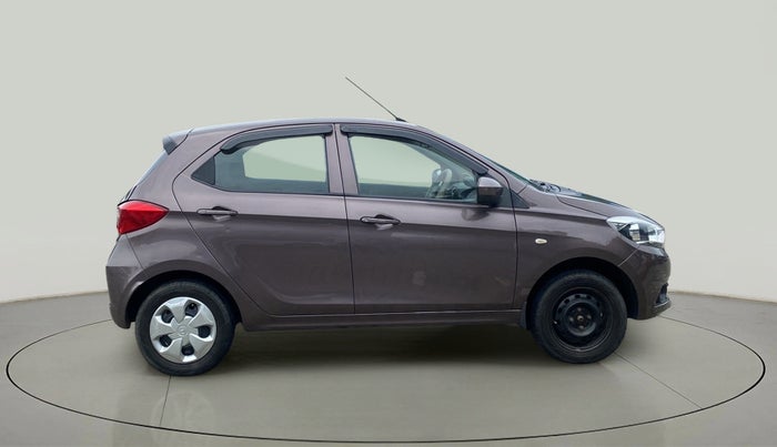 2017 Tata Tiago XT PETROL, Petrol, Manual, 1,01,595 km, Right Side