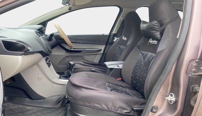 2017 Tata Tiago XT PETROL, Petrol, Manual, 1,01,595 km, Right Side Front Door Cabin