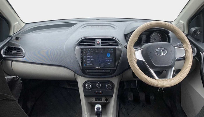 2017 Tata Tiago XT PETROL, Petrol, Manual, 1,01,595 km, Dashboard