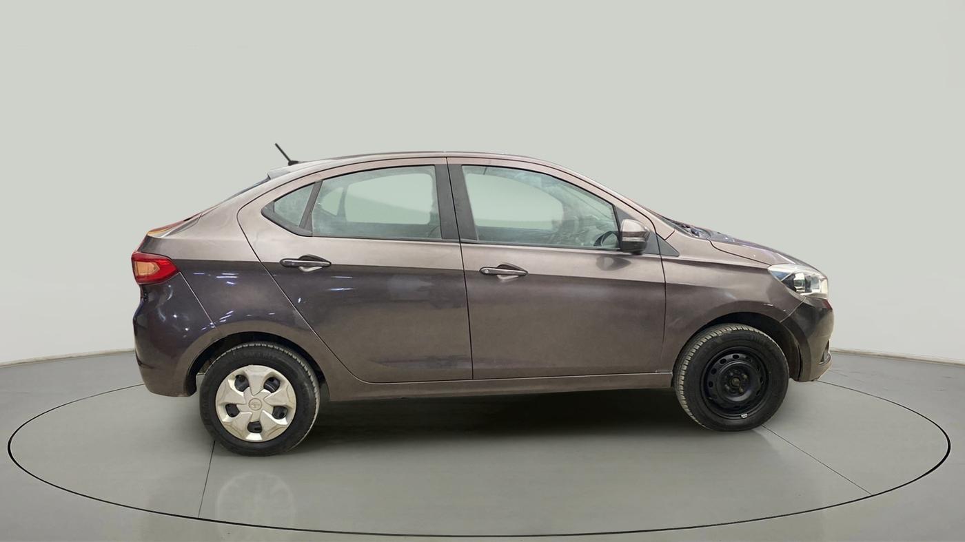 2017 Tata TIGOR XT PETROL, Petrol, Manual, 53,306 km, Right Side View