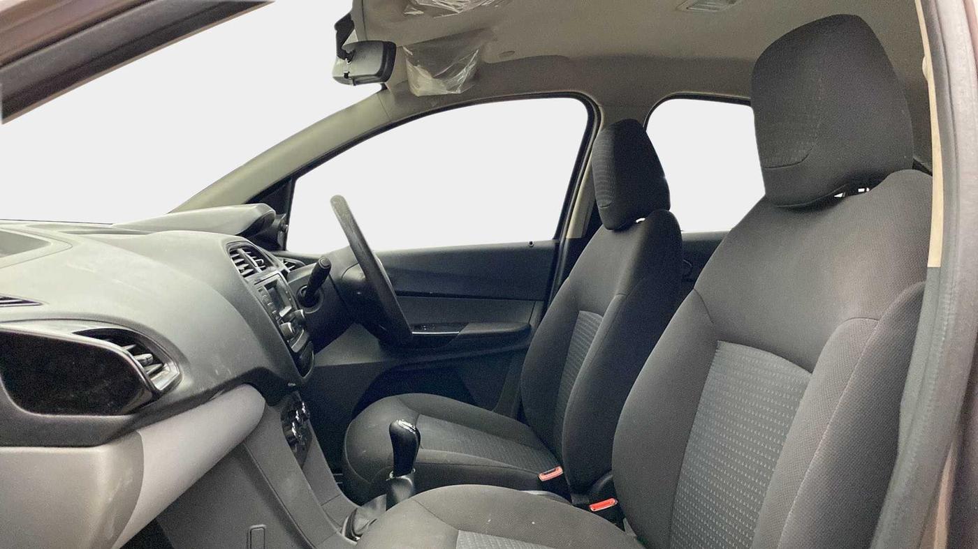 2017 Tata TIGOR XT PETROL, Petrol, Manual, 53,306 km, Right Side Front Door Cabin