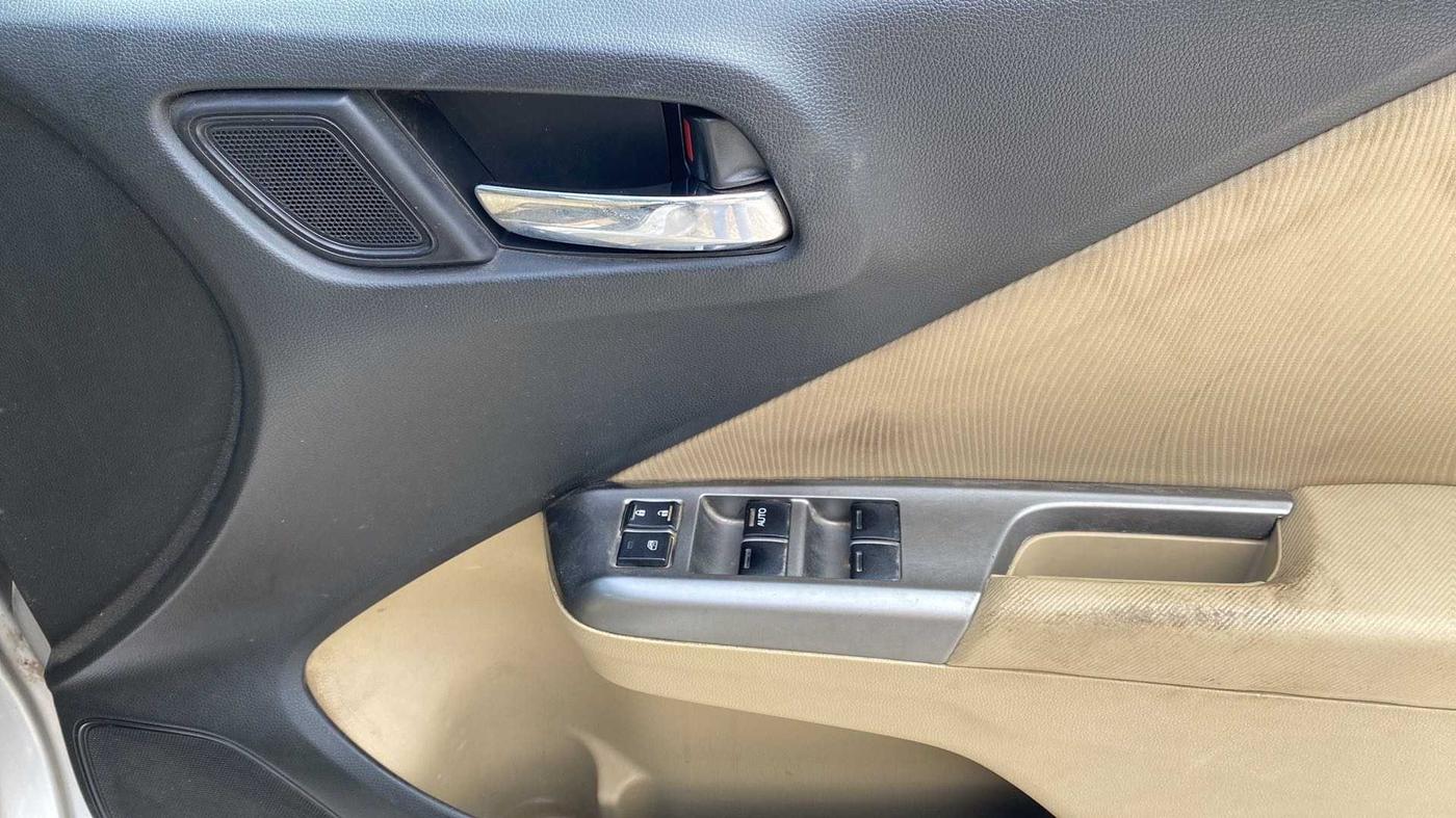 2015 Honda City 1.5L I-VTEC V MT, Petrol, Manual, 59,887 km, Driver Side Door Panels Control