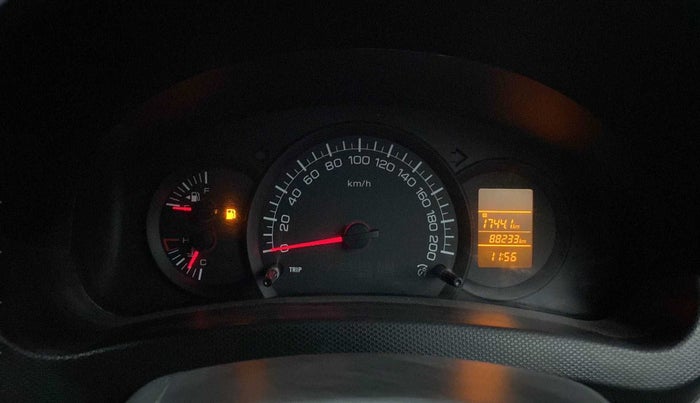 2017 Maruti Swift LXI (O), CNG, Manual, 88,225 km, Odometer Image