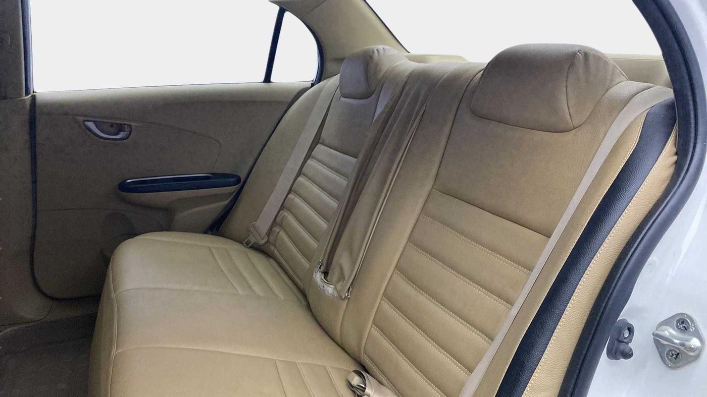 2017 Honda Amaze 1.2L I-VTEC VX, Petrol, Manual, 33,245 km, Right Side Rear Door Cabin