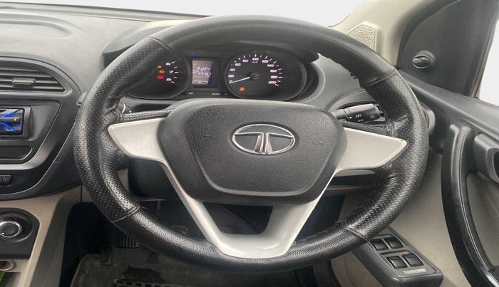 2018 Tata Tiago XE PETROL, Petrol, Manual, 47,178 km, Steering Wheel Close Up