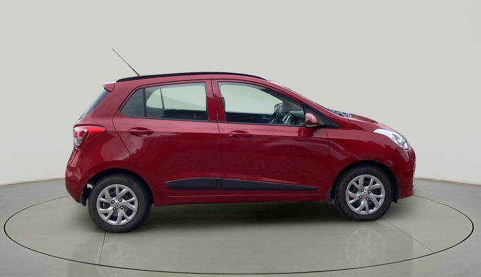 2017 Hyundai Grand i10 SPORTZ (O) 1.2 KAPPA VTVT, Petrol, Manual, 67,544 km, Right Side