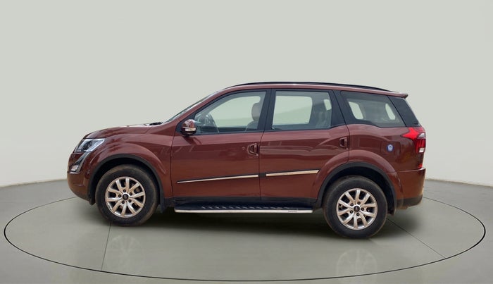 2019 Mahindra XUV500 W7 AT, Diesel, Automatic, 39,448 km, Left Side