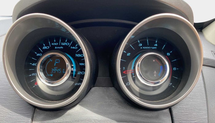 2019 Mahindra XUV500 W7 AT, Diesel, Automatic, 39,448 km, Odometer Image