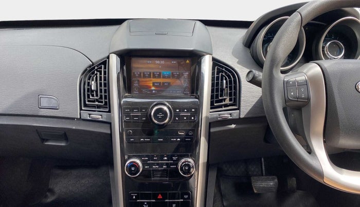 2019 Mahindra XUV500 W7 AT, Diesel, Automatic, 39,448 km, Air Conditioner