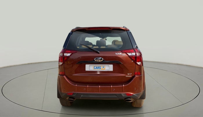 2019 Mahindra XUV500 W7 AT, Diesel, Automatic, 39,448 km, Back/Rear