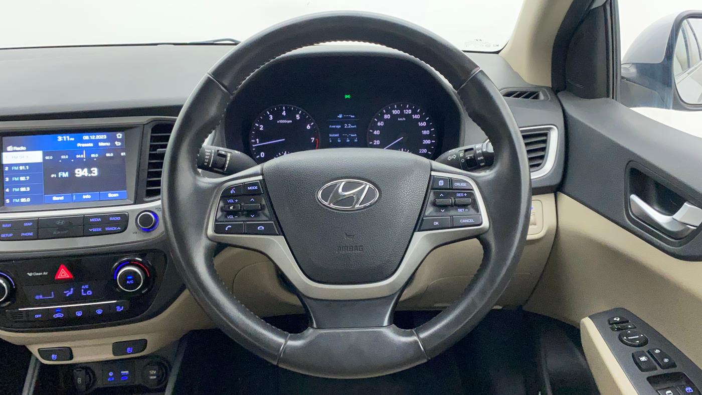 2018 Hyundai Verna 1.6 VTVT SX O, Petrol, Manual, 26,522 km, Steering Wheel Close Up