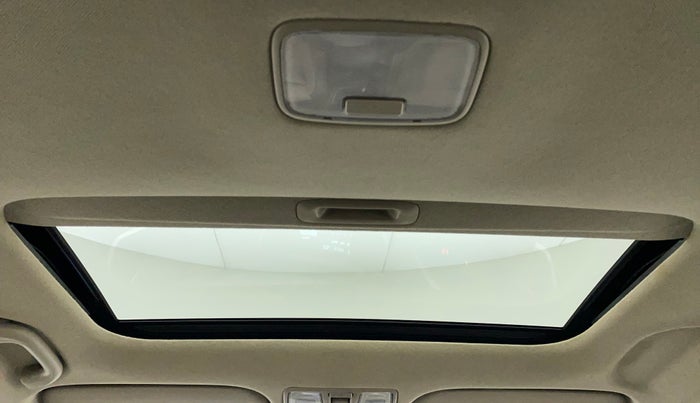 2018 Hyundai Verna 1.6 VTVT SX O, Petrol, Manual, 26,522 km, Moonroof/ Sunroof