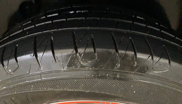 2020 KIA SELTOS HTK PLUS 1.5, Petrol, Manual, 38,980 km, Right Rear Tyre Tread