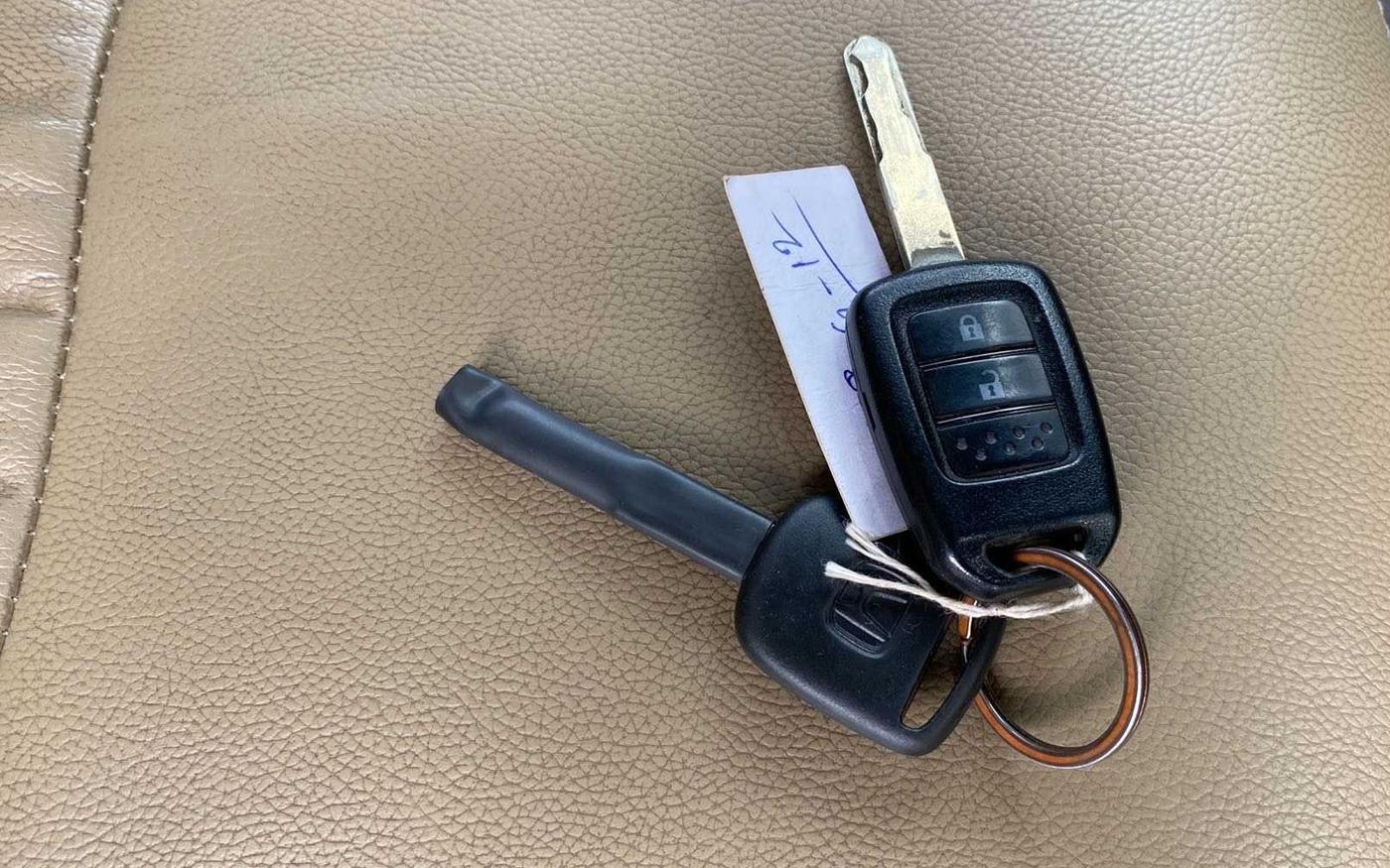 2021 Honda Amaze 1.2L I-VTEC S, Petrol, Manual, 20,227 km, Key Close Up