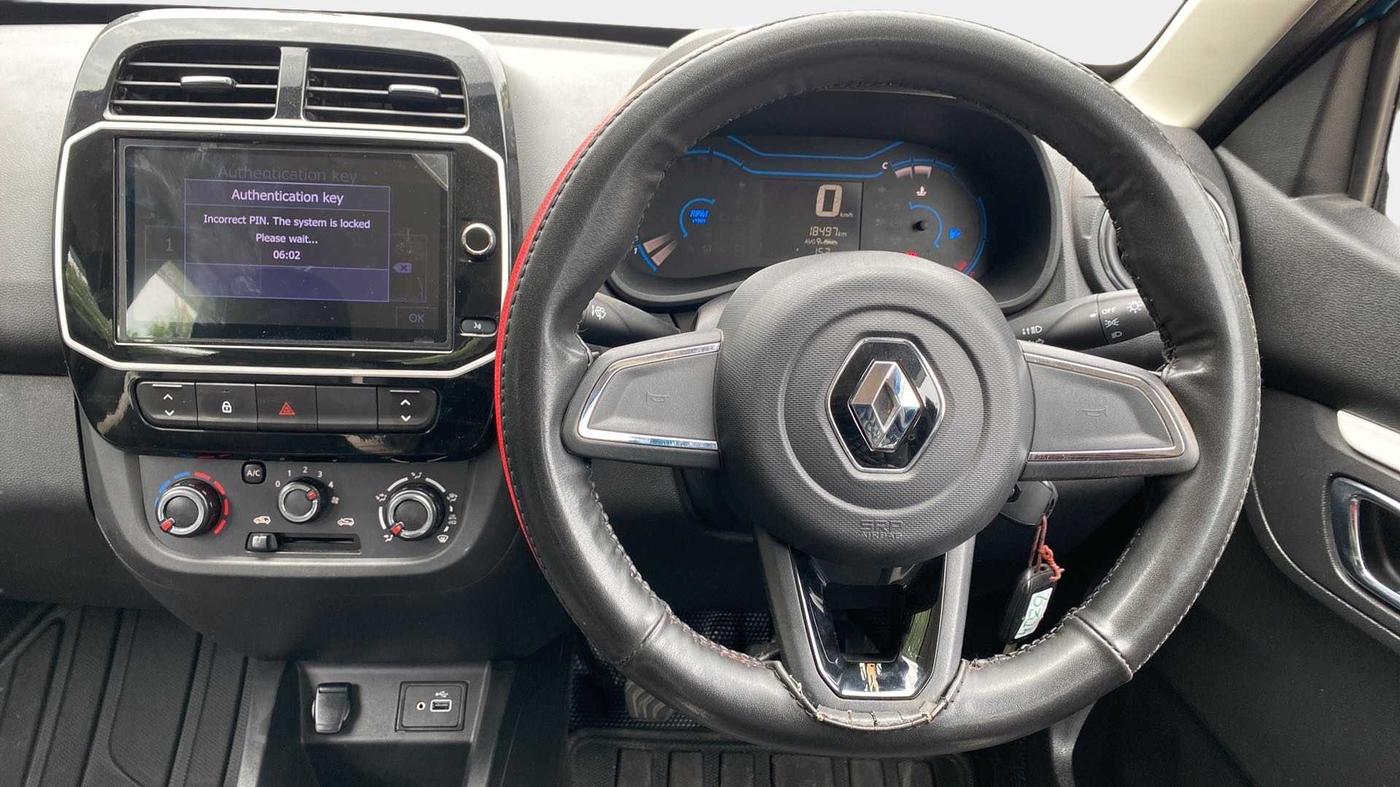 2022 Renault Kwid CLIMBER MT 1.0, Petrol, Manual, 73,782 km, Steering Wheel Close Up