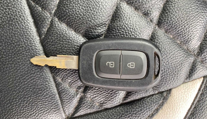 2022 Renault Kwid CLIMBER MT 1.0, Petrol, Manual, 73,782 km, Key Close Up